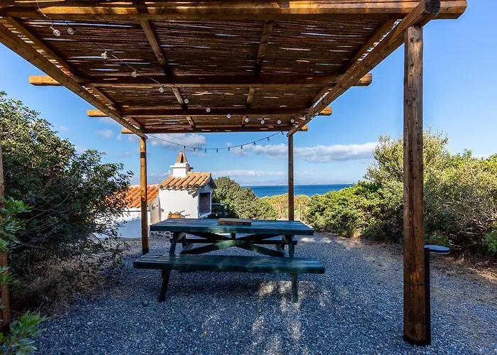Su Mari Su Entu Isola Di Con Accesso Diretto Al Mare SantʼAntìoco